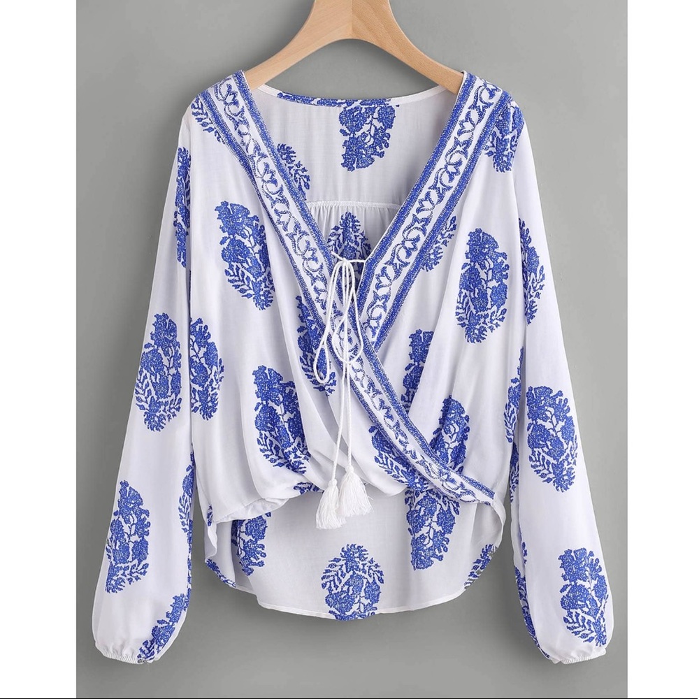 CLEO💙 boho printed white blue blouse long sleeve - Picture 2 of 4